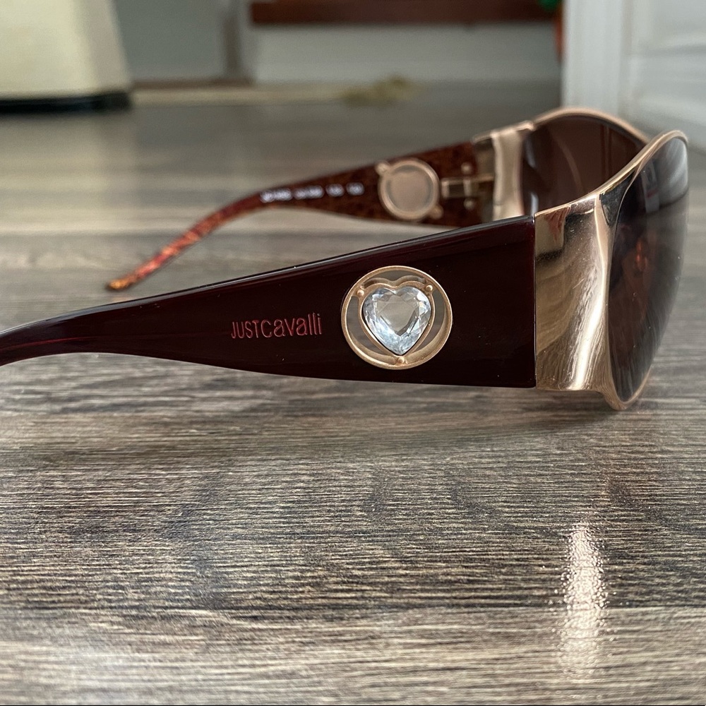 JUST CAVALLI SUNGLASSES